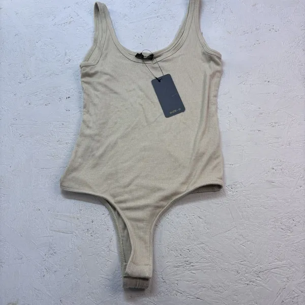 Shinestar Ribbed Tank Bodysuit Beige Nude Sleeveless Stretch Rayon Size Small - Image 5