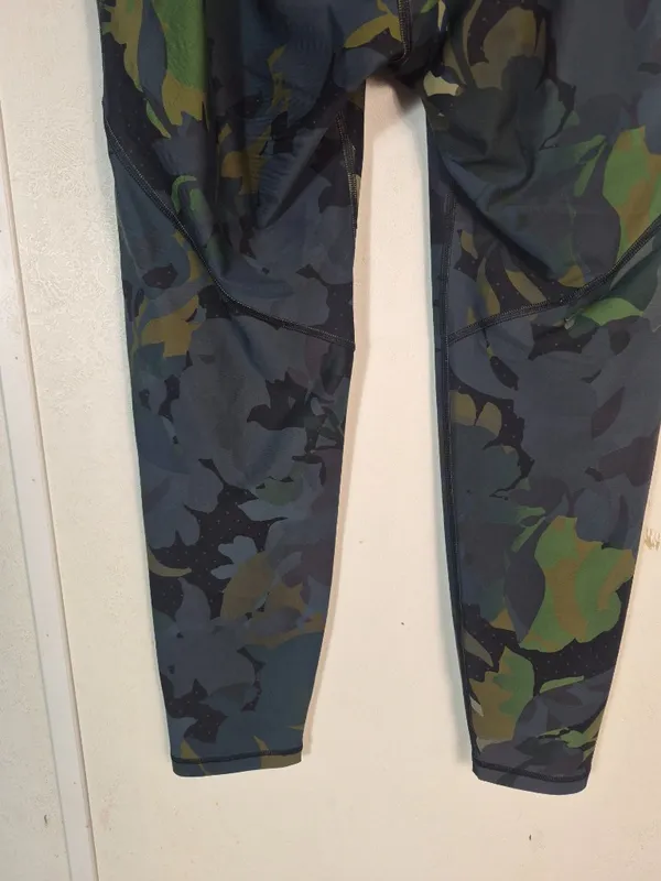 Old Navy Active Elevate Leggings - Image 6