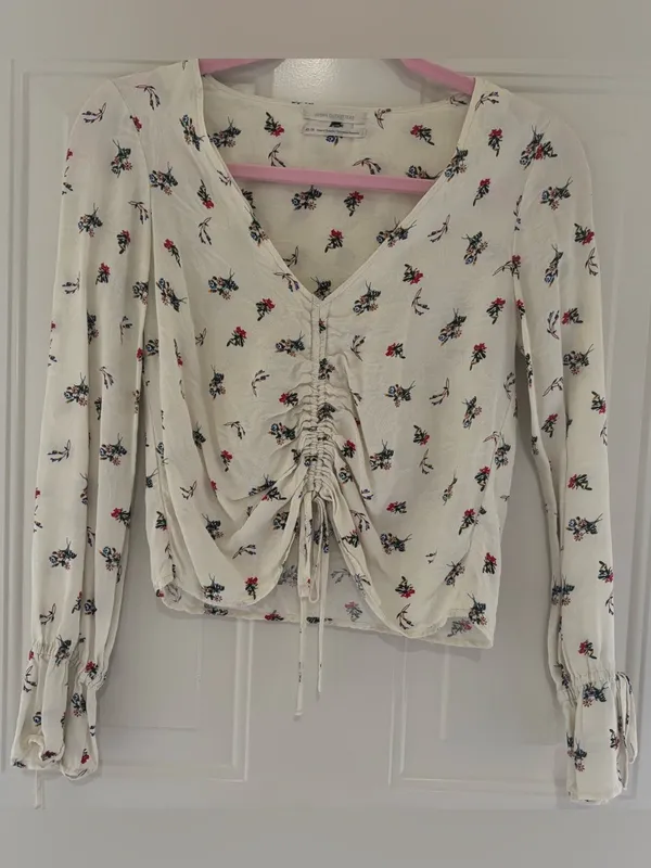 Urban Outfitters Cream Floral Ruched Drawstring V-Neck Blouse - Image 6
