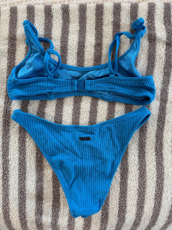 Triangl Bikini - Image 2