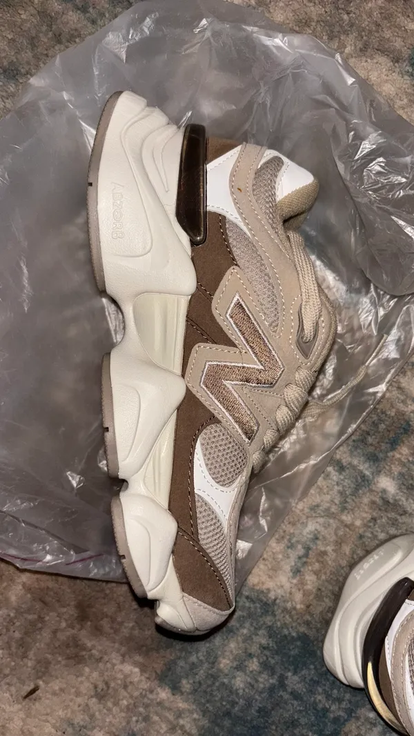 New Balance Shoes - Image 3