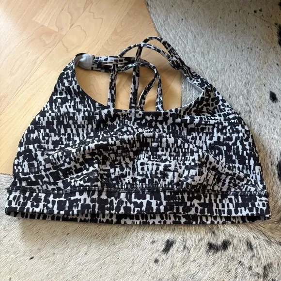 LULULEMON Energy Bra‎ In Urban Block Ice Grey Black Size 8 - Image 3