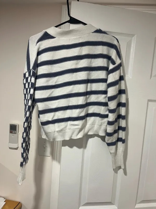 Sincerely Jules Cropped Cardigan Checkered - Image 3
