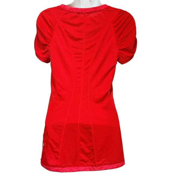 Lululemon Red Ruched Puff Sleeve Activewear Top Adjustable Hem Scoop Neck Small - Image 2