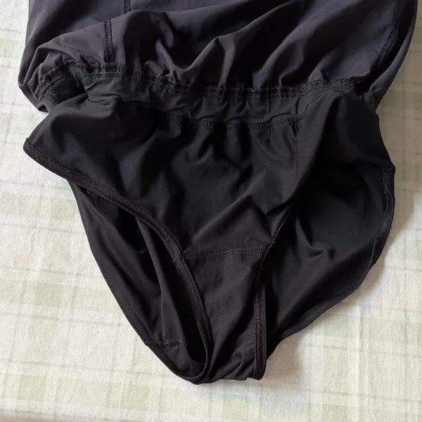 Lululemon Black Sleeveless Romper - Image 6