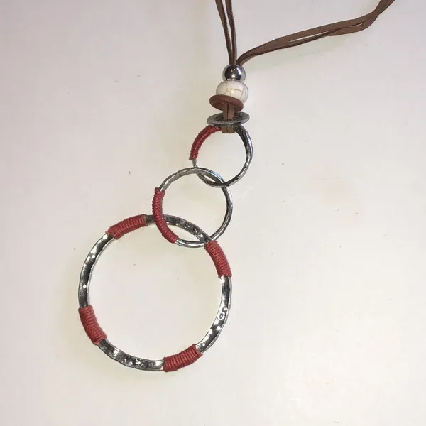 Silver Tone & Coral Red Triple Ring Boho Pendant Necklace - Image 4