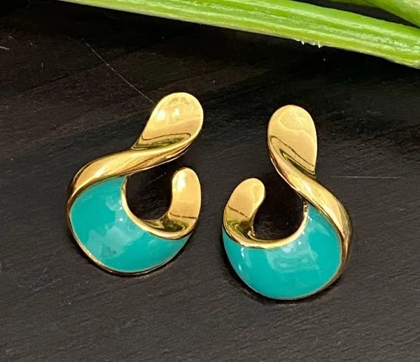 Vintage 90’s AVON “Hint of Color” Surgical Steel Post Turquoise Enamel Earrings - Image 3