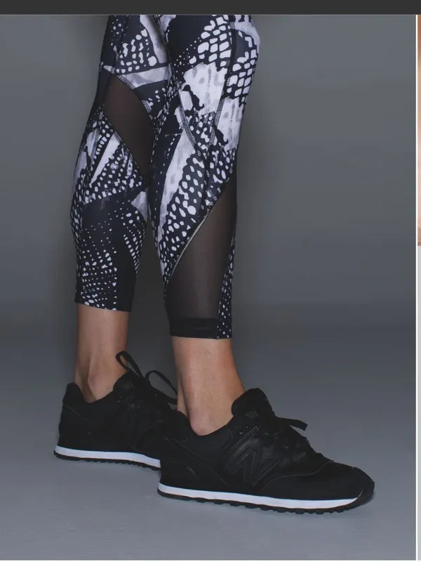Lululemon Inspire Tight II Mesh - Image 11