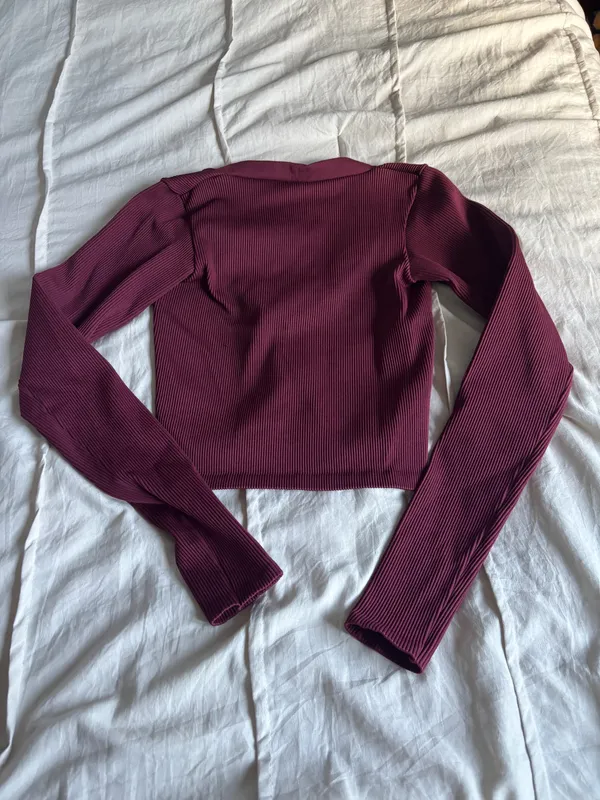 Maroon Urban Outfitters Cropped Long Sleeve - Image 2