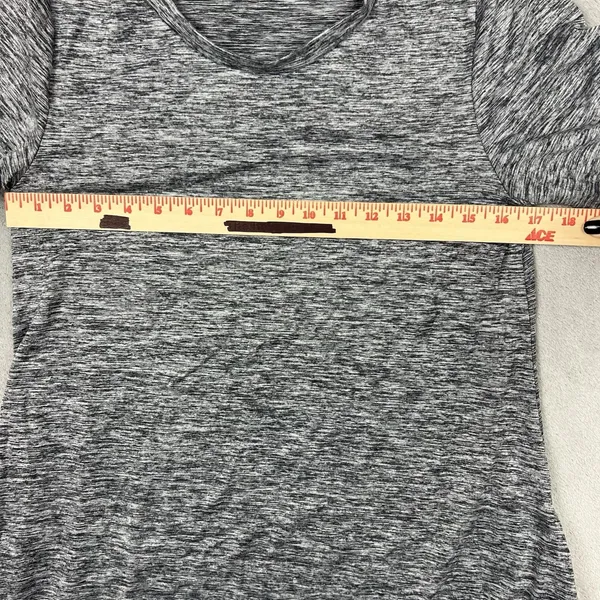 12 pm by Mon‎ Ami Heathered grey short sleeve dress size medium round neck Basic - Image 4
