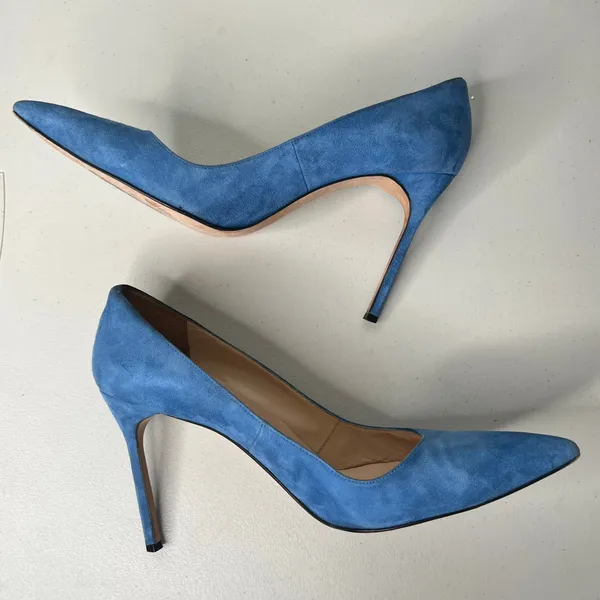 Manolo Blahnik BB Blue Suede Pumps Size 42 - Image 5