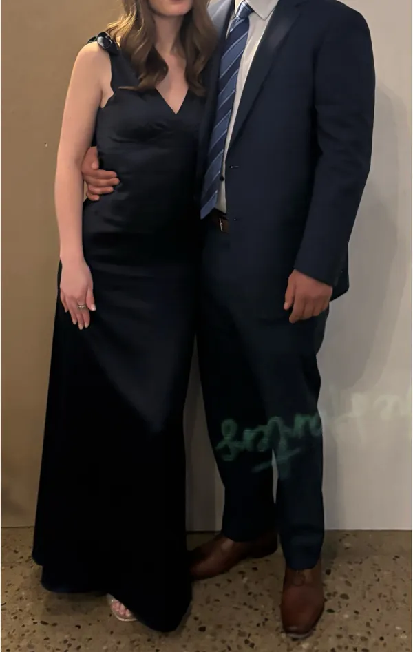 Petal & Pup Navy Formal Dress - Image 4