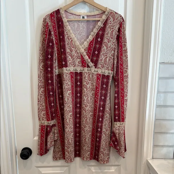 Y2k vintage paisley print lace detail babydoll flare sleeve tunic - Image 8
