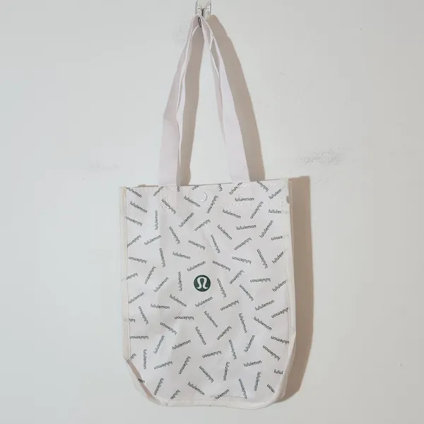 Lululemon Reusable White and Green Tote Bag - Image 3