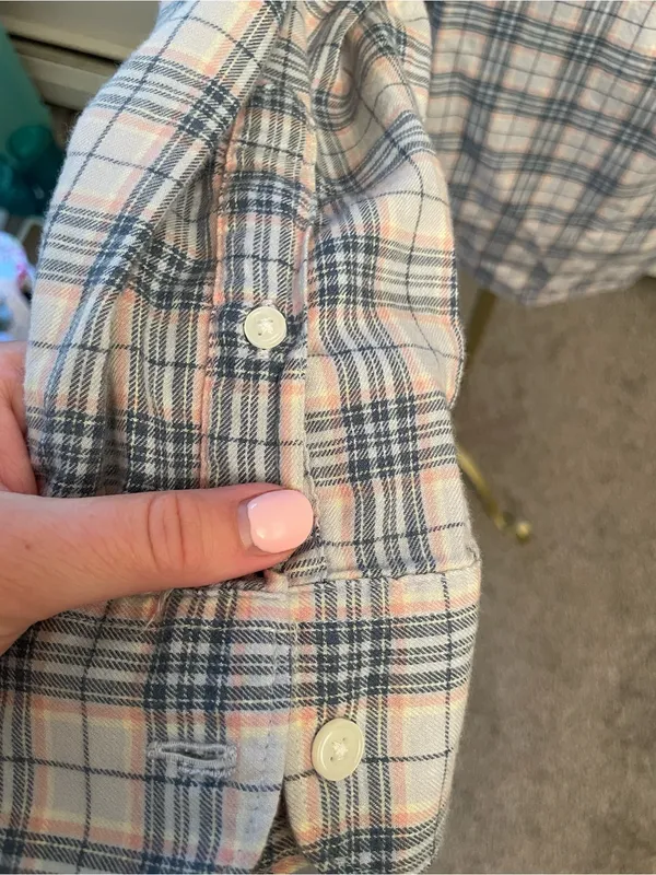 🛒Women’s Abercrombie & Fitch Plaid Button-Down Shirt - Blue & Pink - Image 6