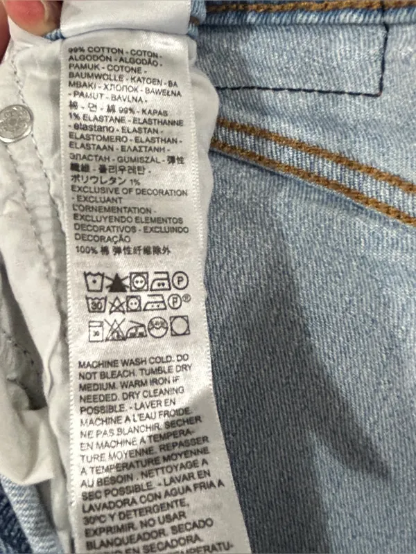 Levi's Wedgie Straight Leg Classic Blue Jeans Button Fly WOMEN’S SIZE 26 Waist - Image 5