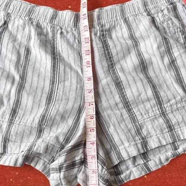 Universal Threads Striped linen shorts - Image 6