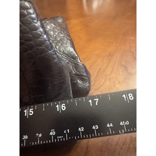 Ann Taylor Black Croc Embossed Leather Purse Silver Hardware - Image 14