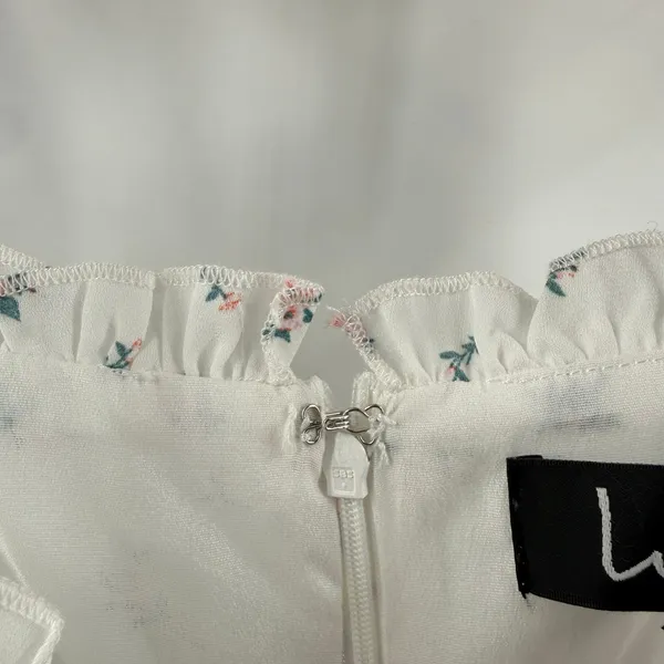 Lulus Dress Women's Size XL Ruffle Cottage NWT Be a Wildflower White Floral Mini - Image 12