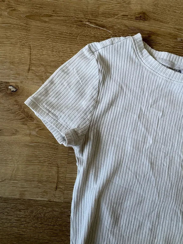 White Ribbed Crewneck Short Sleeve Baby Tee - Image 3