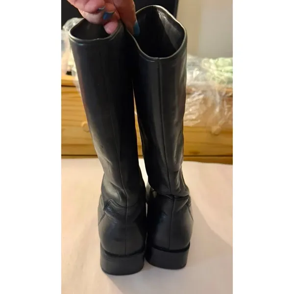 Vintage 1990's Naturalizer Black Leather Pull On Square Toe Boots sz. 8M - Image 5