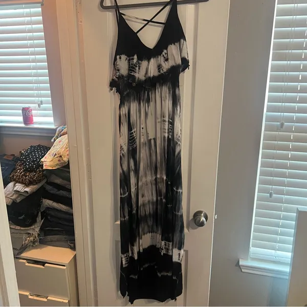 American Eagle Outfitters Monochrome Tie-Dye Maxi Dress - Image 5