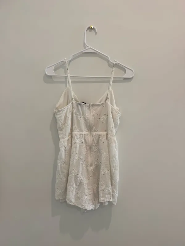 Windsor White Windsor eyelet lace romper - Image 5