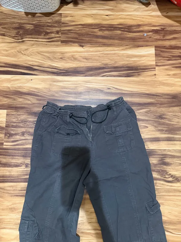 Brandy Melville Kim Cargo Pants Grey - Image 2