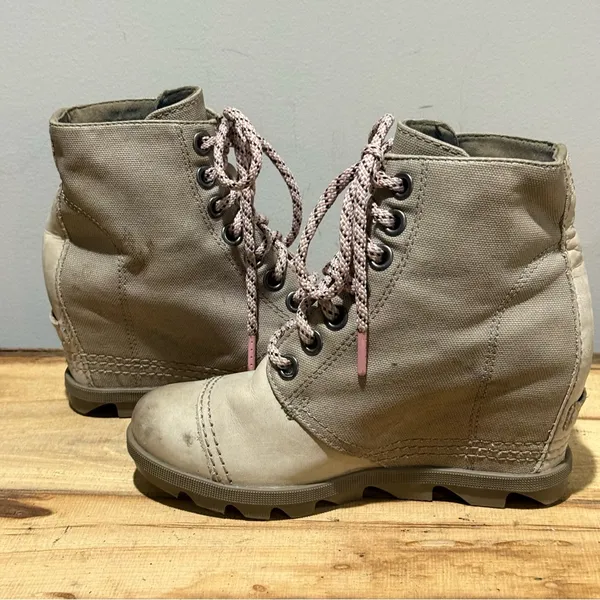 Sorel Canvas & Leather PDX Wedge Lace‎ Up Bootie Size 6.5 A58 - Image 11