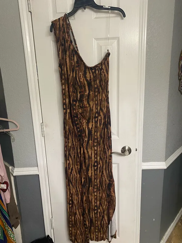 Cato One shoulder dress - Image 5