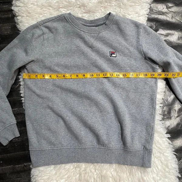 Fila Grey Crewneck Long Sleeve Sweatshirt Athletic Gym Workout Casual Comfy - Image 6