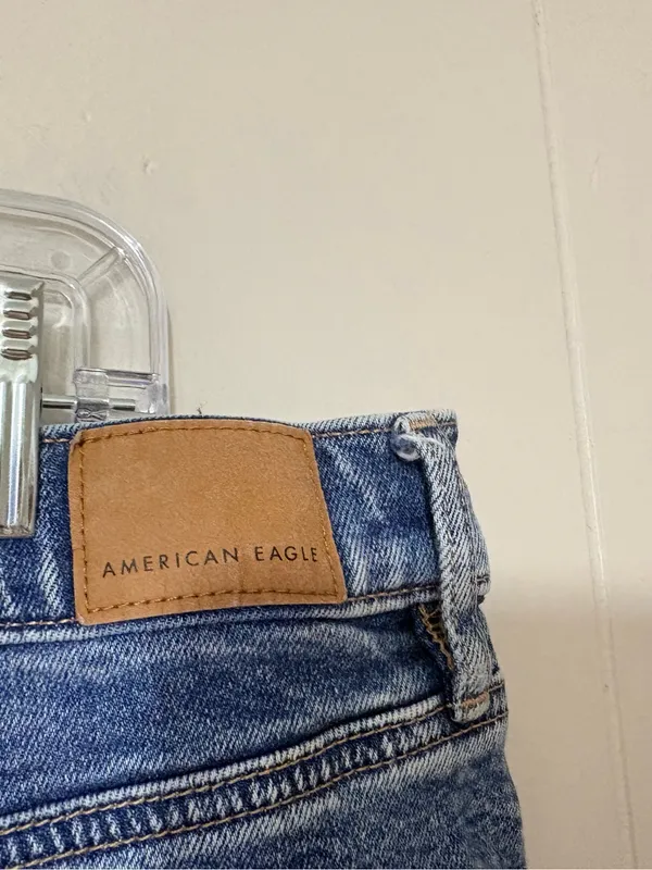 American Eagle Perfect Bermuda Shorts Women’s 16 Strigid Stretch Denim 8” Blue - Image 4