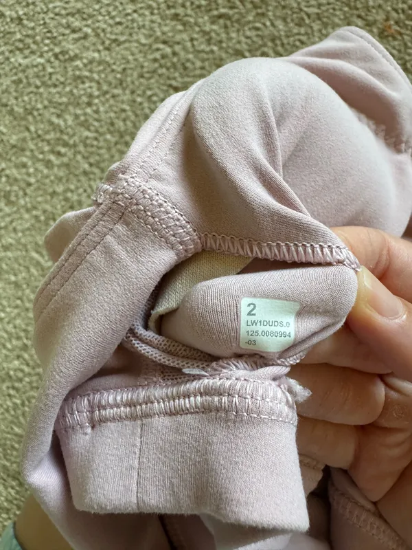 Lululemon light pink set - Image 3