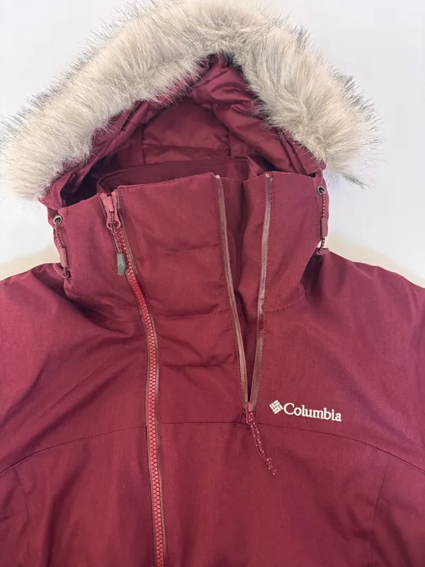 Columbia Women’s S Omni-Tech Omni-Heat Ski Snow Jacket Faux Fur Hood Burgundy - Image 4
