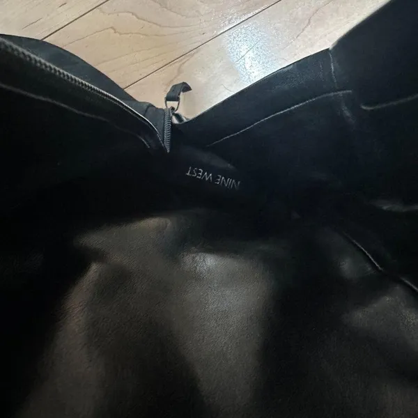 NINE WEST Black Suede Flat Riding Boot Size 8.5M Pointed Toe - Image 13