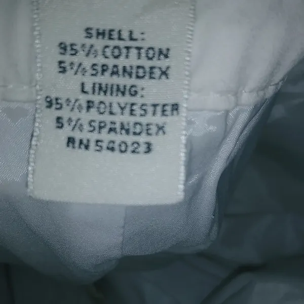 Banana Republic 6 High Rise Stretch Bermuda White Shorts - Image 7