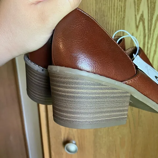 A New Day NWT Target heeled pointed toe brown slip on size 7.5 - Image 4