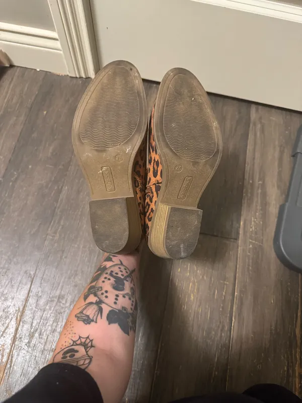 Arizona Jean Company Leopard Boots - Image 5