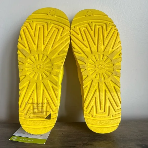 Ugg NEW Women's Tasman LTA Canary Yellow Puff Slippers Size 10 #094 - Image 10