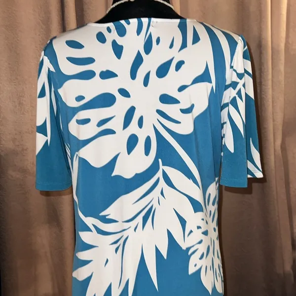 Alexandra + Oak Size M Short Sleeve Shift Dress - Image 9