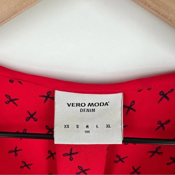 Vero Moda Novelty‎ Print Scissors Lightweight Chiffon V-Neck Top Hair Salon - Image 5
