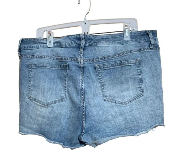 Torrid Shorts Womens 18 Blue Stretch Lace Hem Distressed Cutoff Bottoms Ladies - Image 3