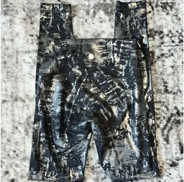 Lululemon Wunder Under Leggings - Image 2