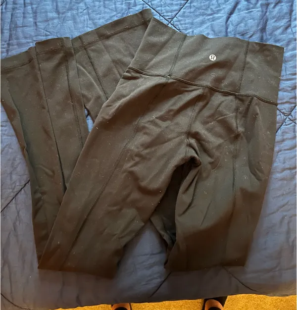 Lululemon Yoga Pants - Image 3