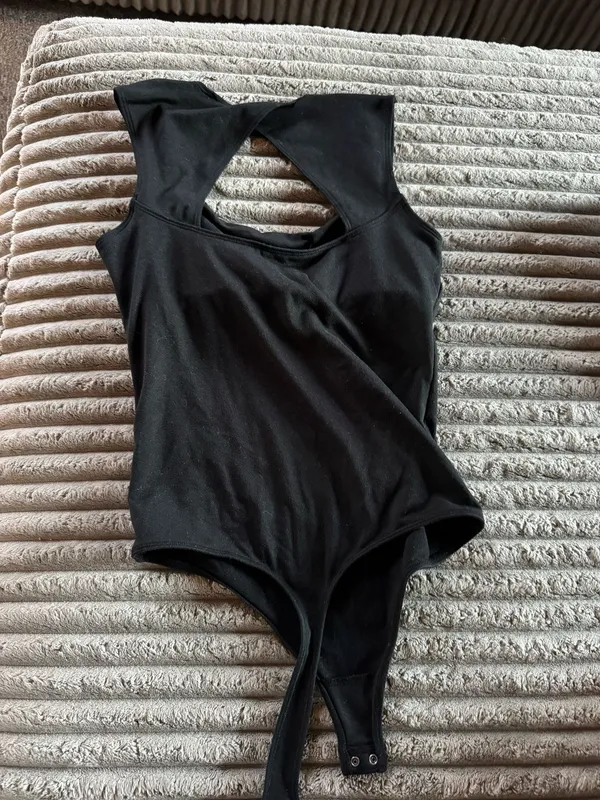 Hollister Black Bodysuit - Image 3