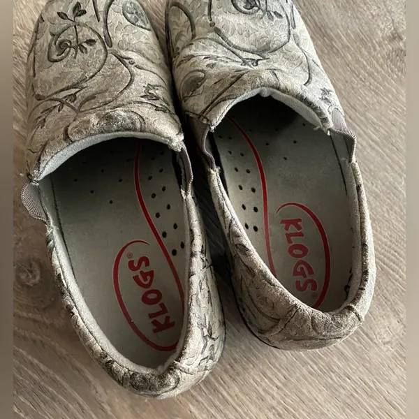 KLOGS Gray Floral Slip-On Nursing Shift Shoes | Comfort Work Clogs | Sz 7 - Image 4