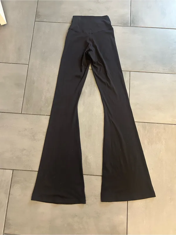 OFFLINE By Aerie Real Me High Waisted Crossover Flare Legging - Image 3