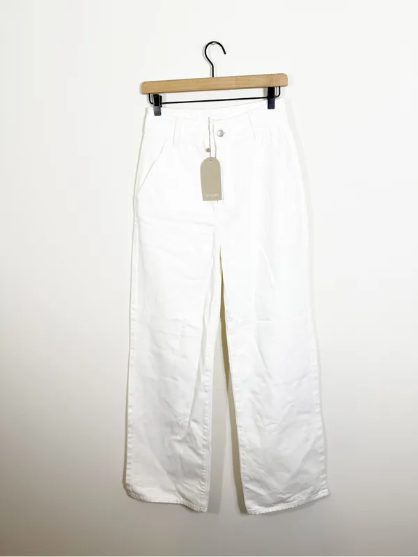 NWT Meshki Roxy High Waisted Jean White Size 8 - Image 2