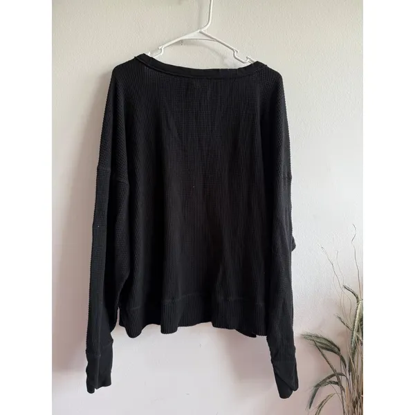 OFFLINE by Aerie Black Waffle Knit V-Neck Oversized Thermal Top L - Image 2