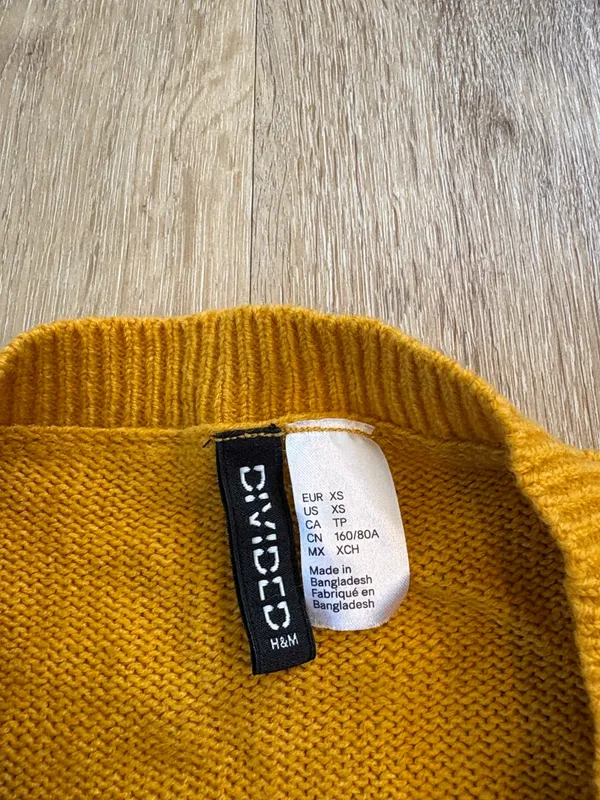 H&M Divided Mustard Yellow Crewneck Sweater - Image 4